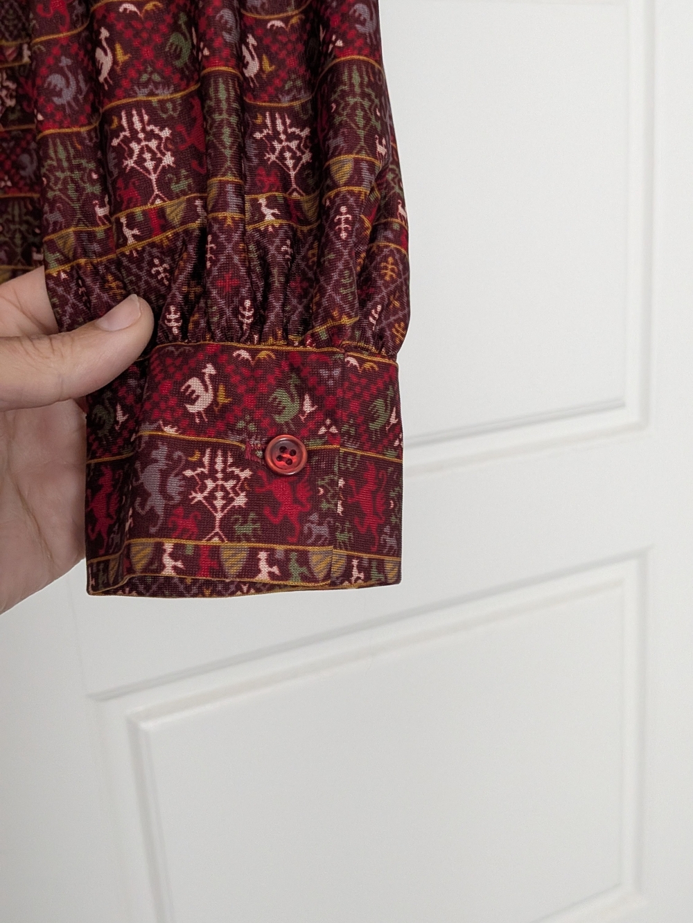 70s Patterned Button-Up Blouse - Picture 4 of 6